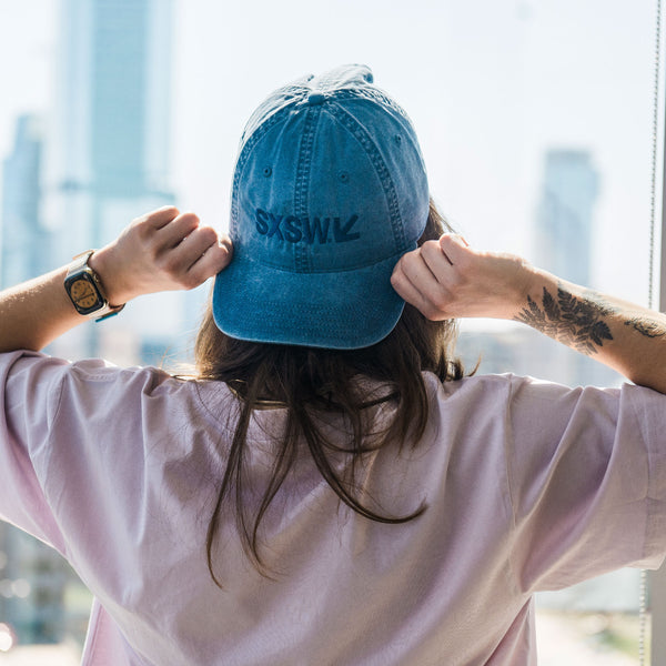 LOGO DAD HAT IN BLUE